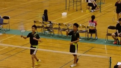 県大会速報 バドミントン部男子優勝